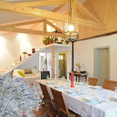 Oda ve Kahvaltı Mala Kmetija 3*