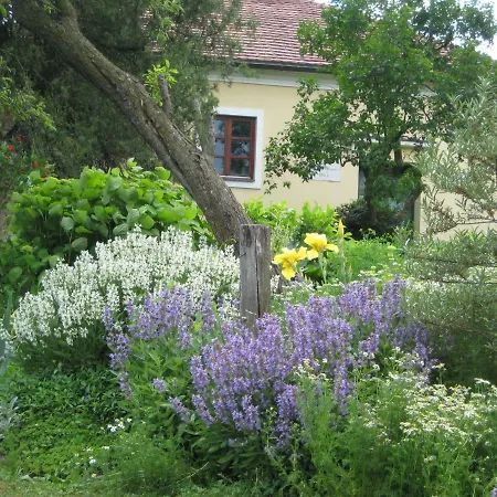 Mala Kmetija Slovenske Konjice