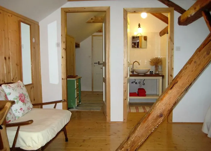 فندق مبيت وإفطار Mala Kmetija 3*