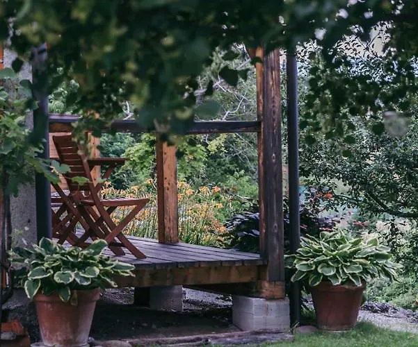 krevet i doručak Mala Kmetija 3*